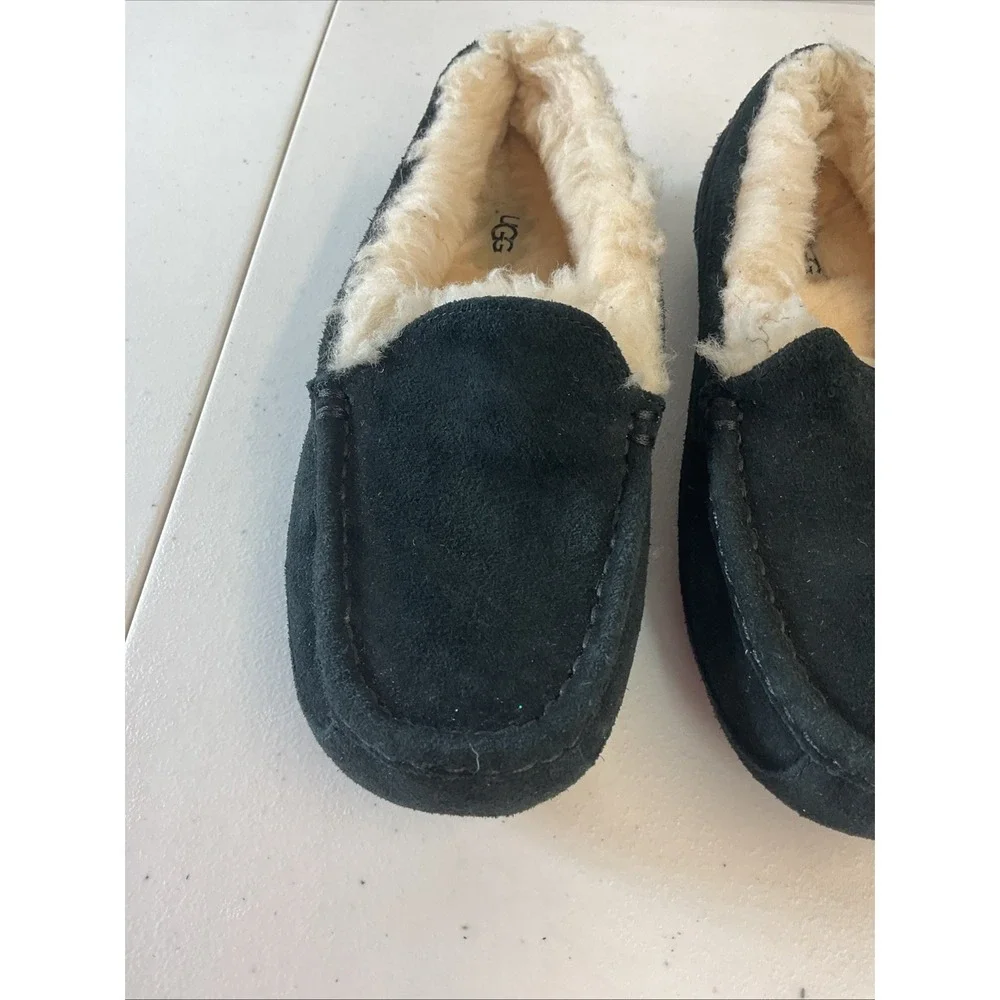 UGG Ansley Slipper Suede Kid Youth 3 BlackShearling Lining Slip‎ On Driver